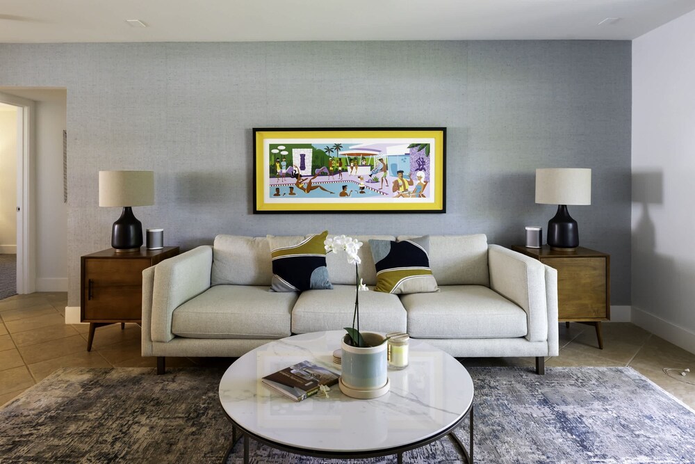 Cozy Condo w Heated Pool 1 Hr to Joshua Tree NP