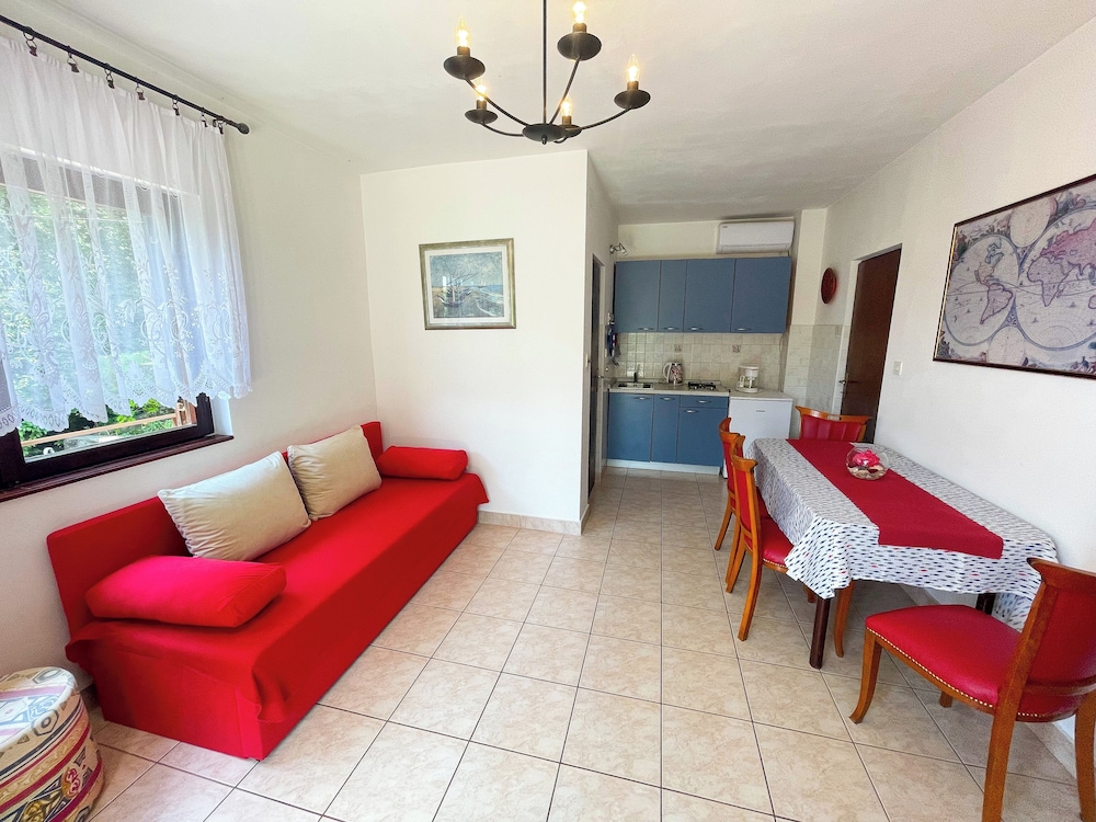 Apartment Nadica