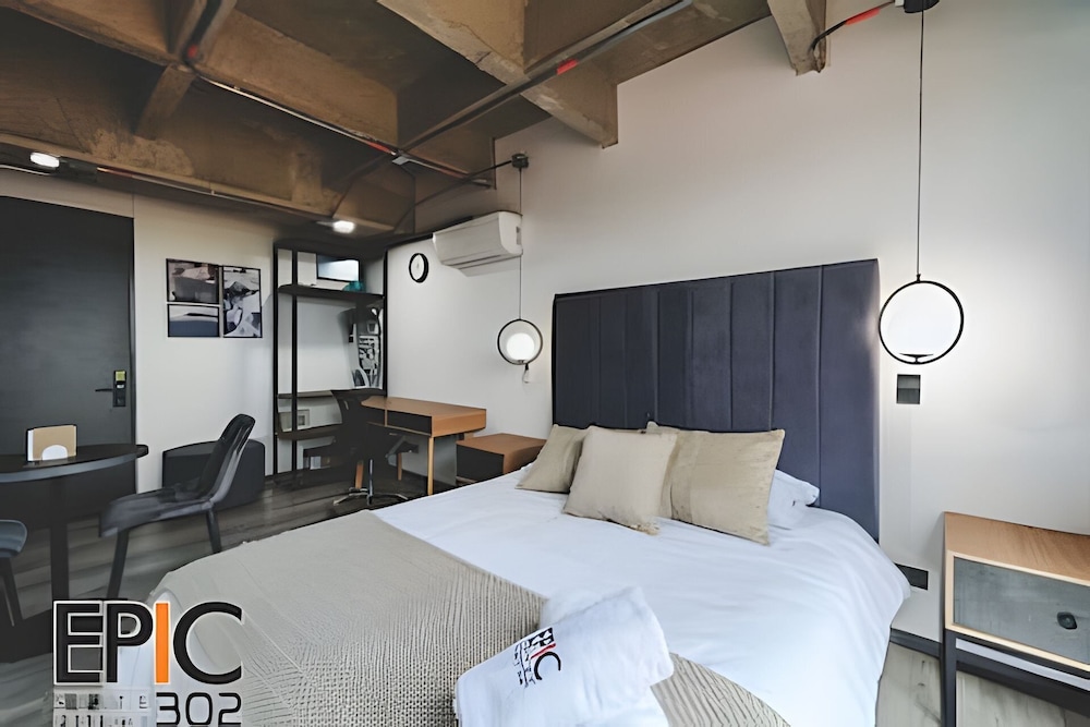 Epic Suite 302 Deluxe Aeropuerto