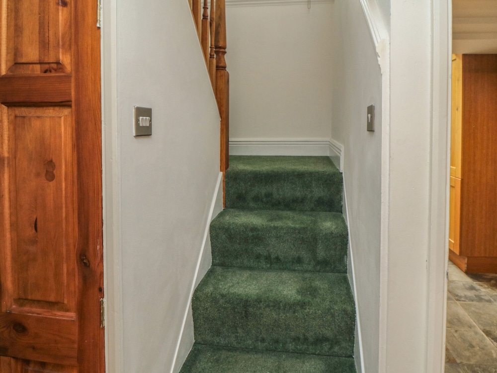 Inglenook Cottage