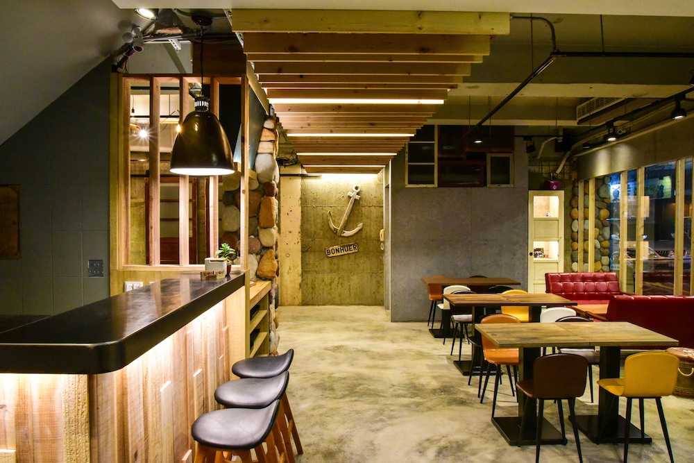PH Hostel