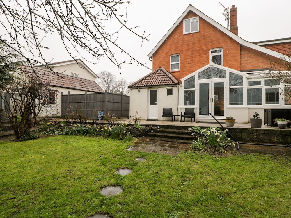 Tree of Life House, Number 27 Bere Lane