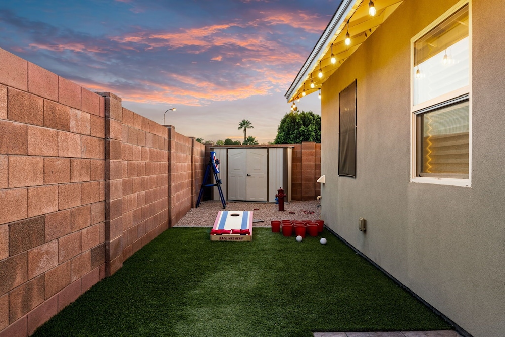 Desert Oasis Retreat Pool Spa Gameroom
