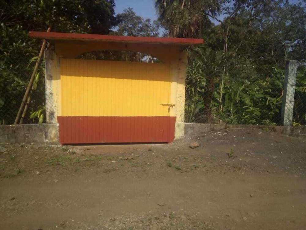 Nice House Natural