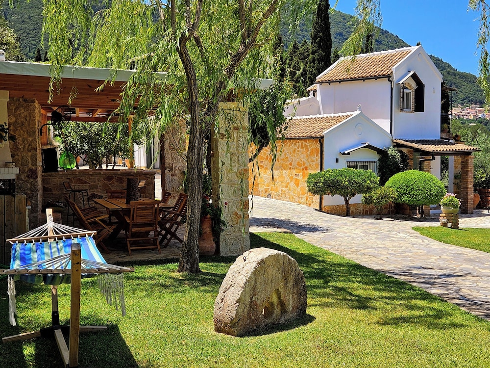Villa Claire Corfu