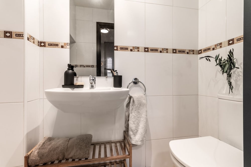 Taracea - 4 Bedrooms in Almagro
