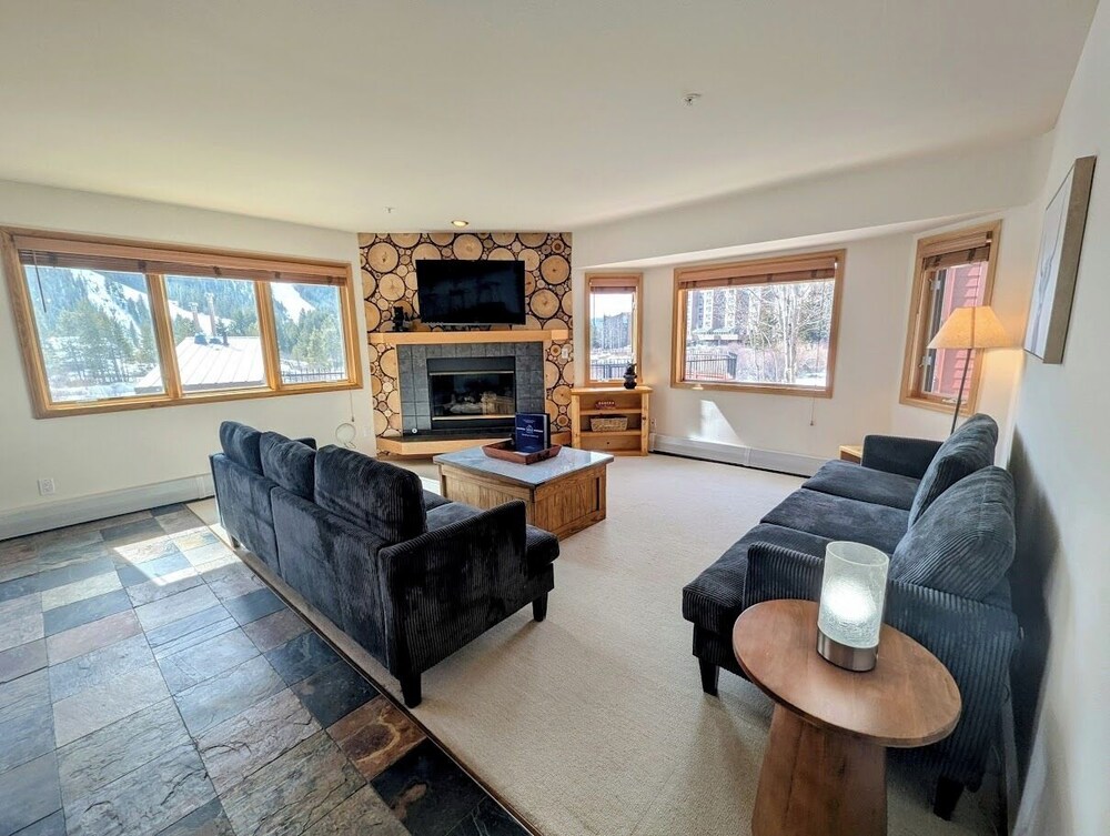 Cinnamon Ridge C114