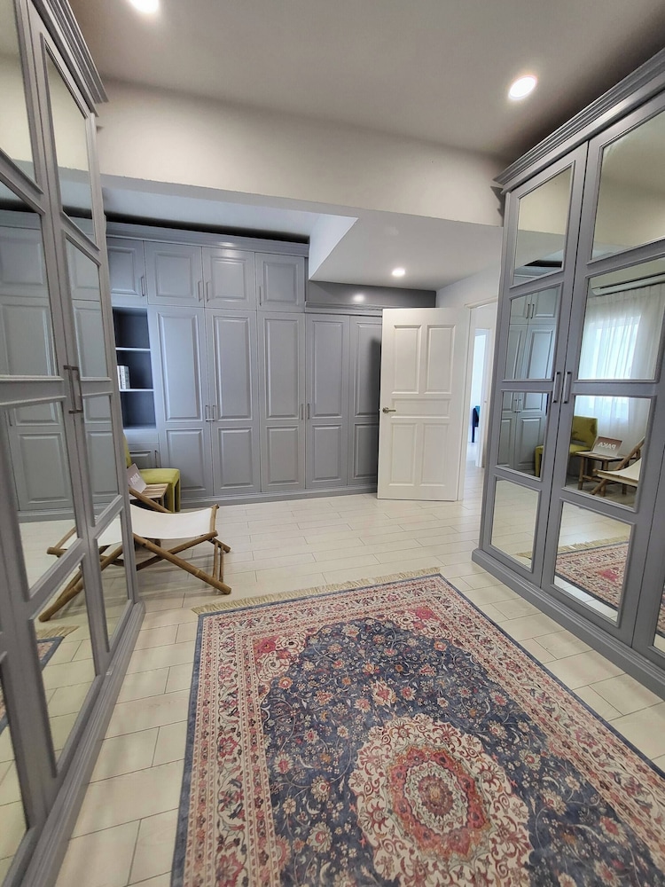 Luxury Tropical Bungalow in Damansara Golden Core