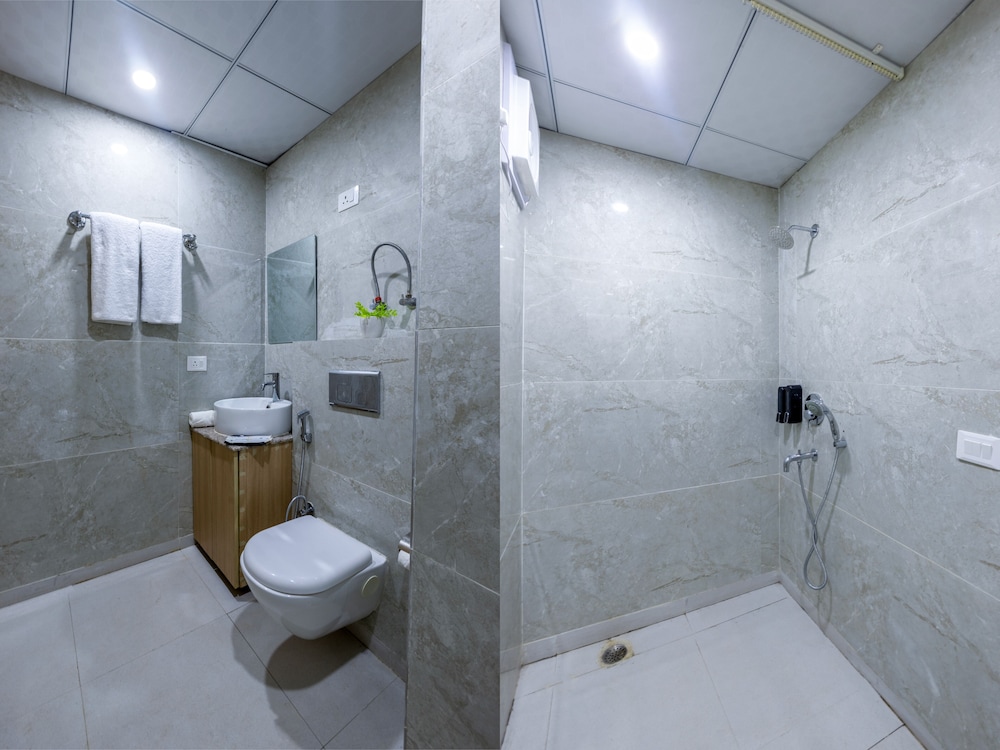 Nova17 inn Greater Noida