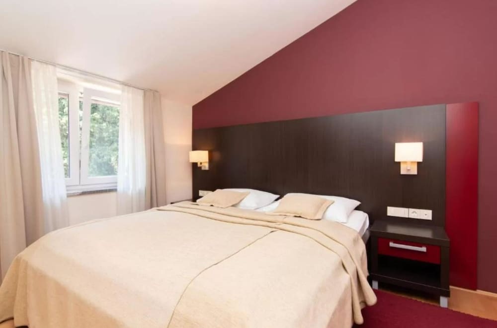 Marina Portorož Family Friendly Apartment 2