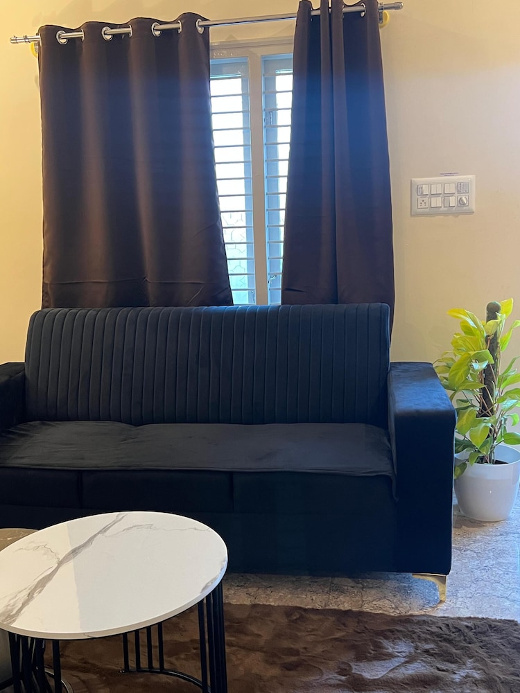 Eraya Abode