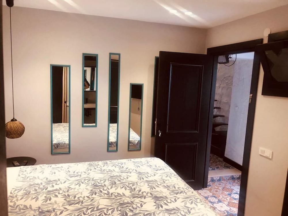 Otel Gülayvalık - Image 18