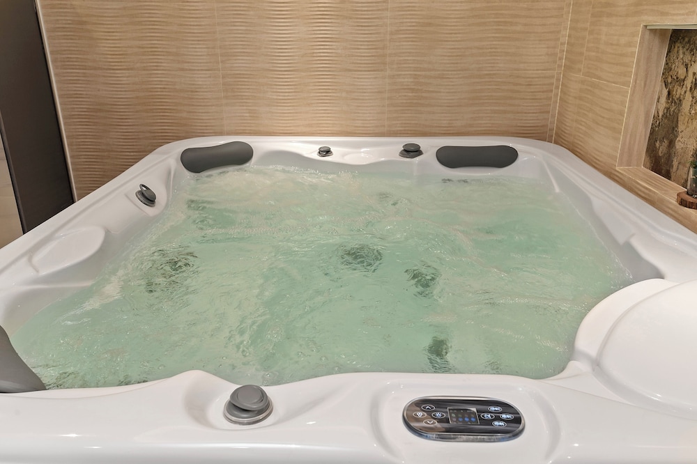 22Land Hotel Saigon 31