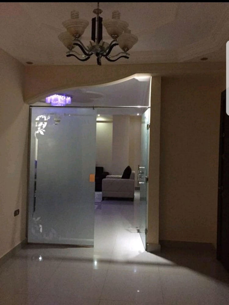 Unique Flat