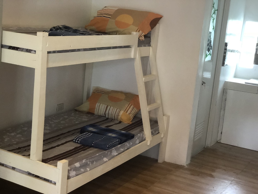 Alesseo Backpackers - Hostel