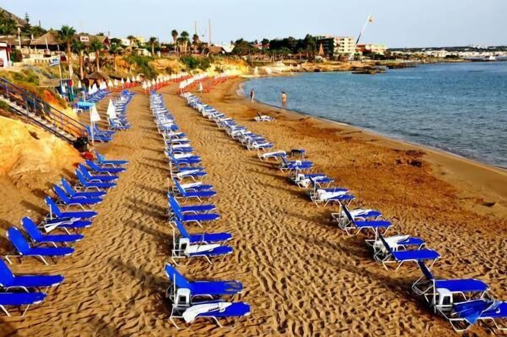 Sun and Sea Apartments