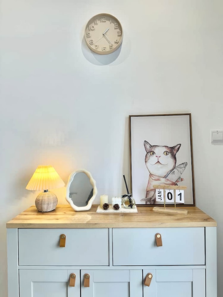 Trion Residence by Emily in Town