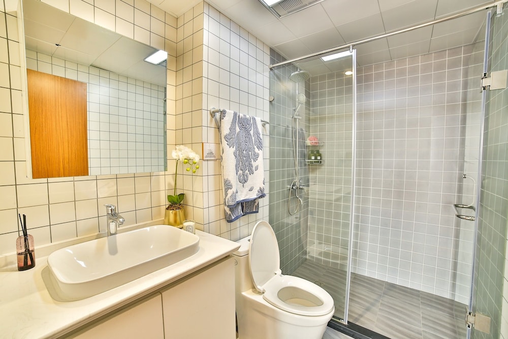 Landsea Apartment Downtown Branch