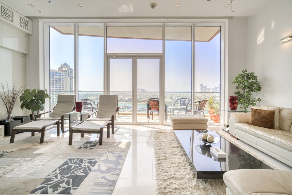 Tiara Residences - Mint Stay