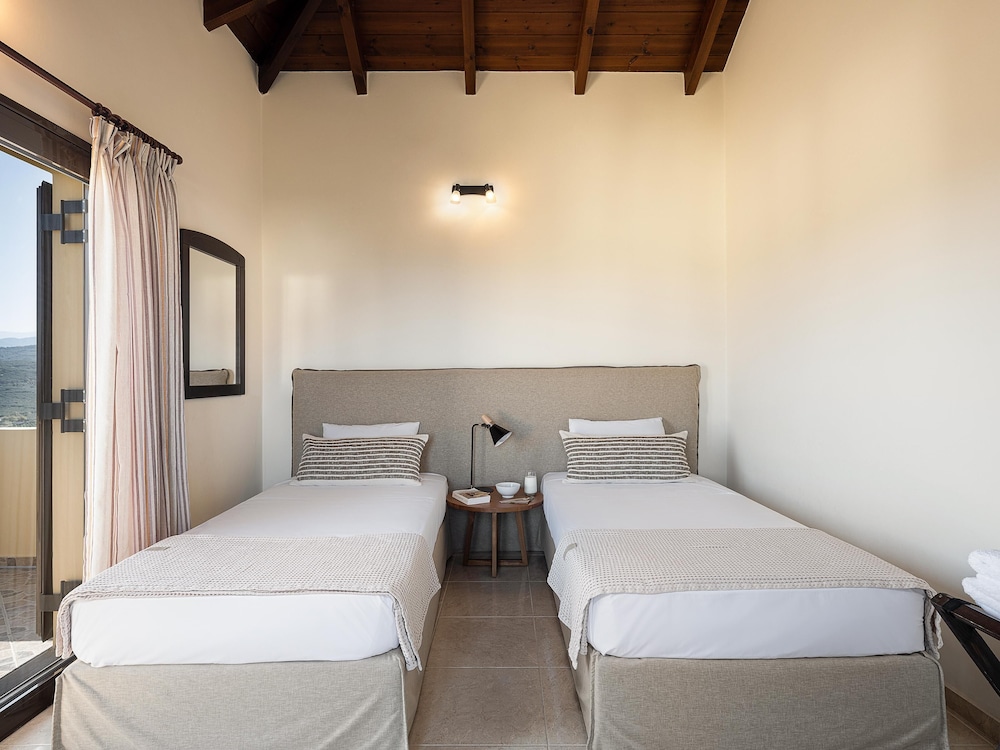 Villa Hibiscus view 4