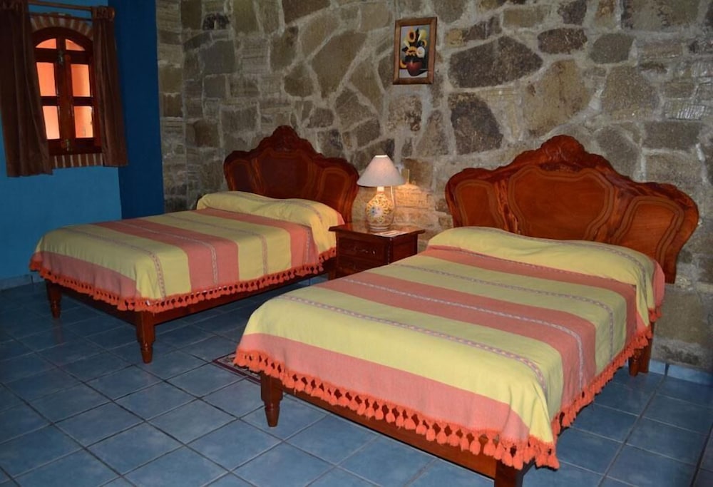 Hotel Posada La Casona de Cortes