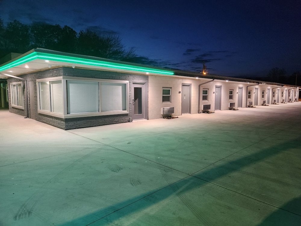 Gibson Motel - Property Image 12