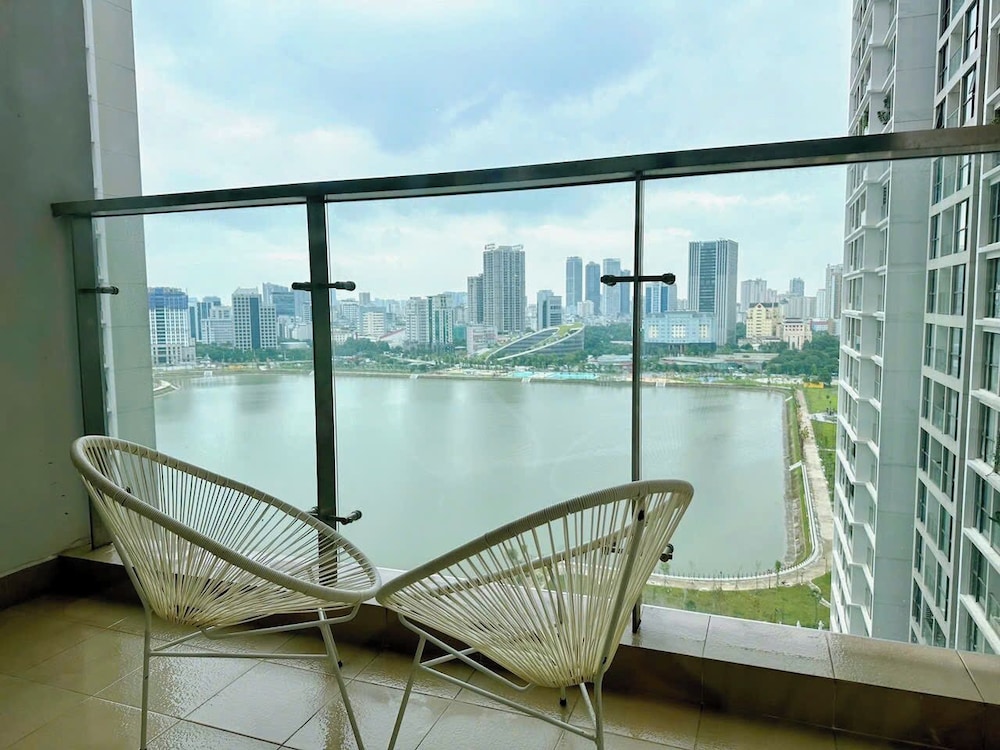 Sunny - Vinhomes Skylake Residences
