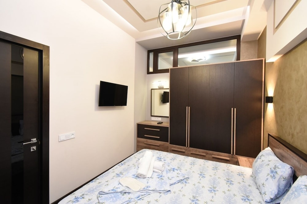 Luxury apartment on Tsitsernakaberd hgw