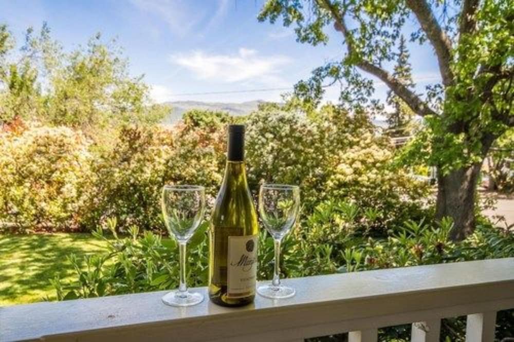 Ashland Vacations - Oak Hill Bed Breakfast - Property Image 10