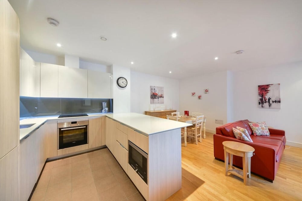 London Oasis - 2 Bed Apartment Wandsworth