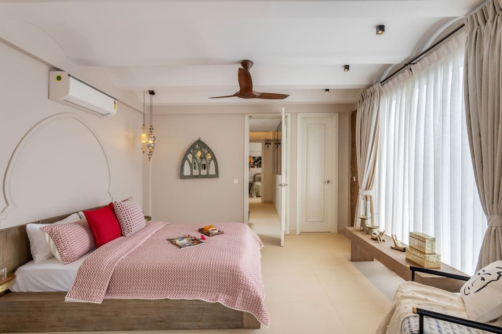 Villa Orann - Lux 5BR in the Heart of Vagator