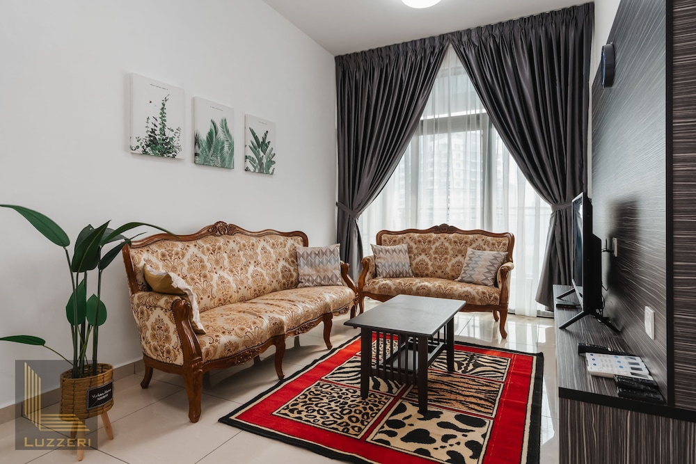 Legasi Kampung Bharu Guesthouse