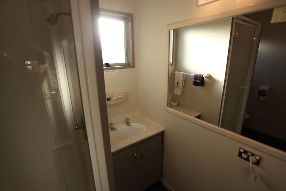Townhouse Motel