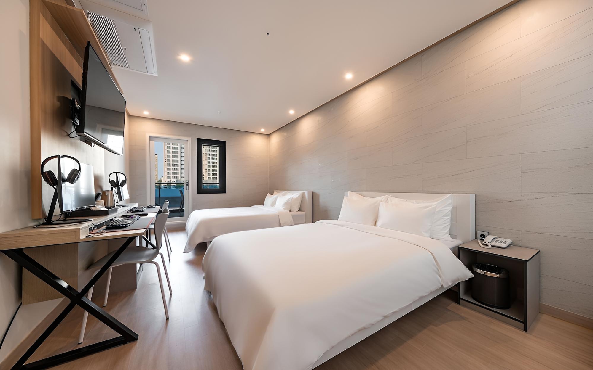 Hwaseong Hotel and You view 4