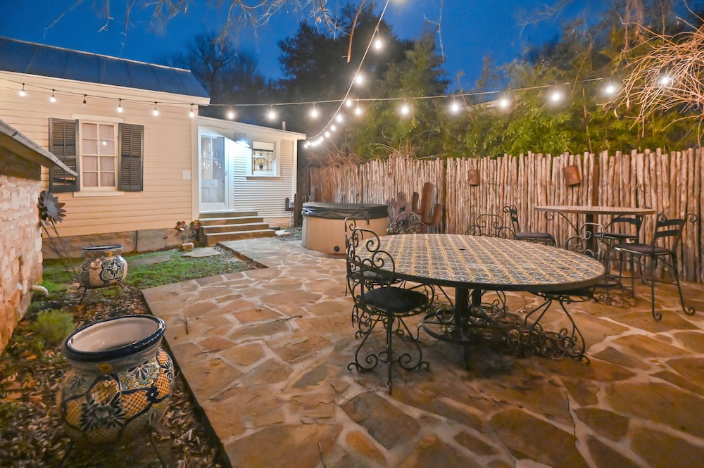 backyard & terrace
