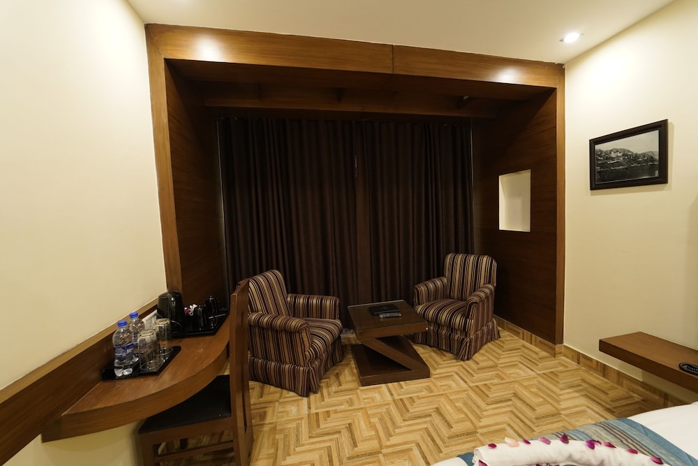 IV Midtown Mussoorie