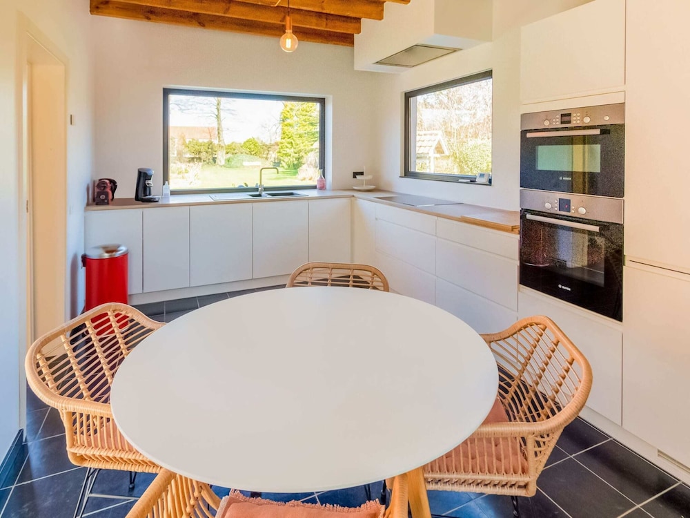 Holiday Home in Oosteeklo Near the Meetjeslands Area