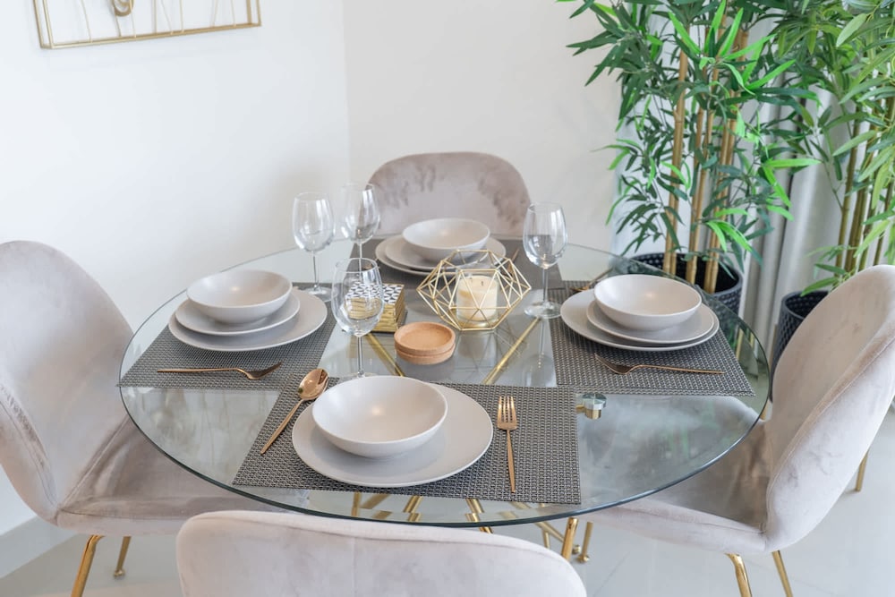 Gorgeous 1 Bedroom in Boulevard Point With City Views