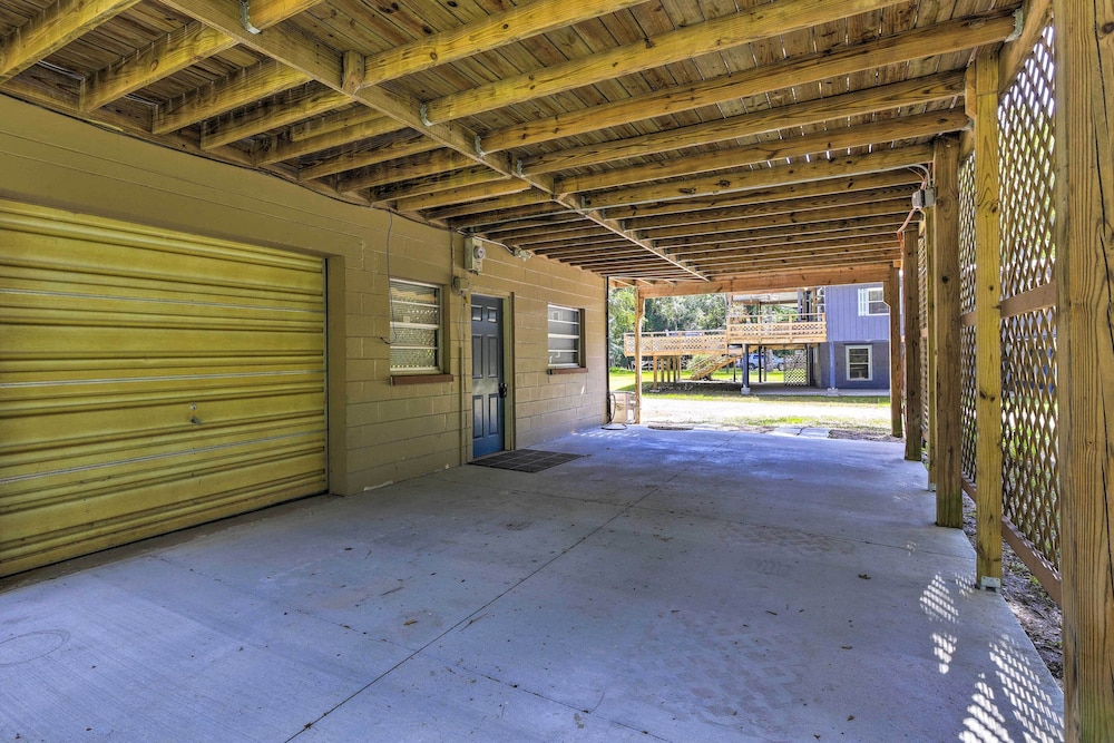 Charming Abode w/ Dock on the Suwannee River