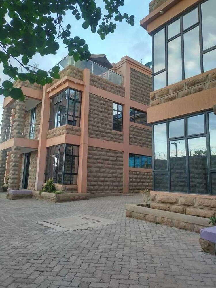 Lux Suites Samora Villas Athiriver