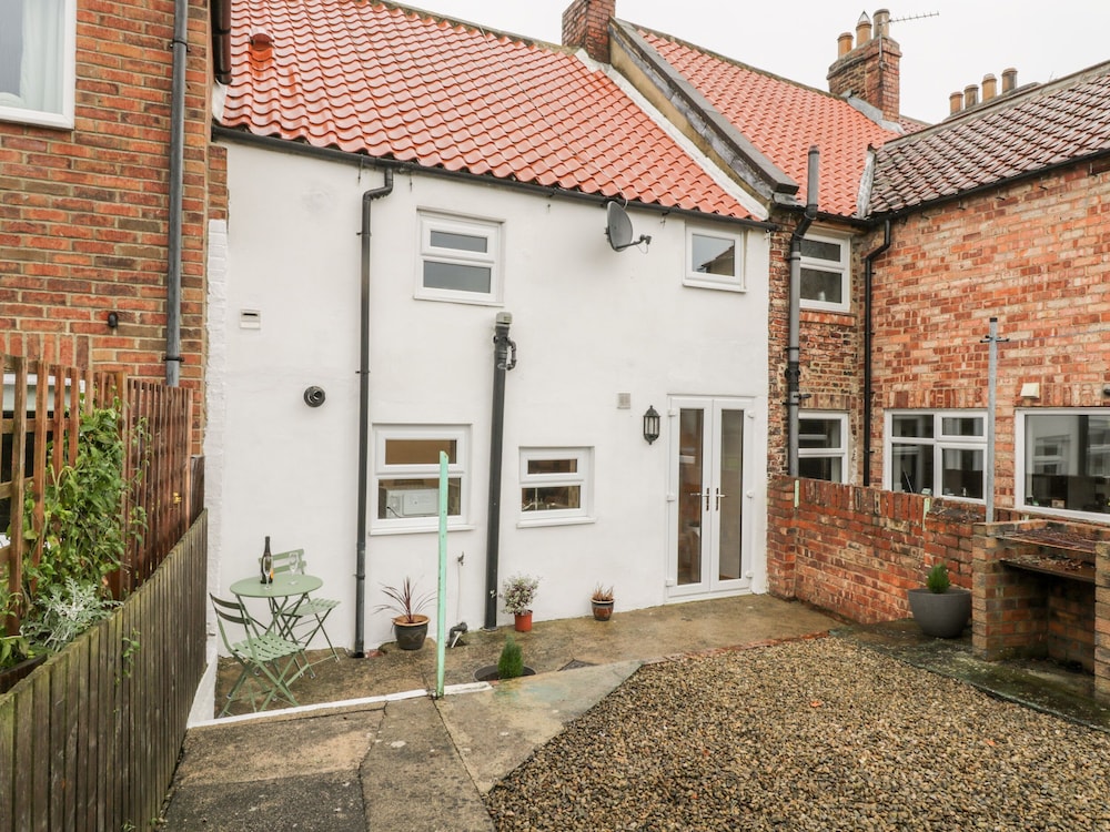 Barnaby Cottage