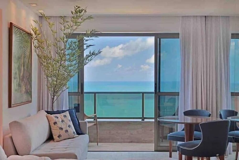 HY Beach Flats