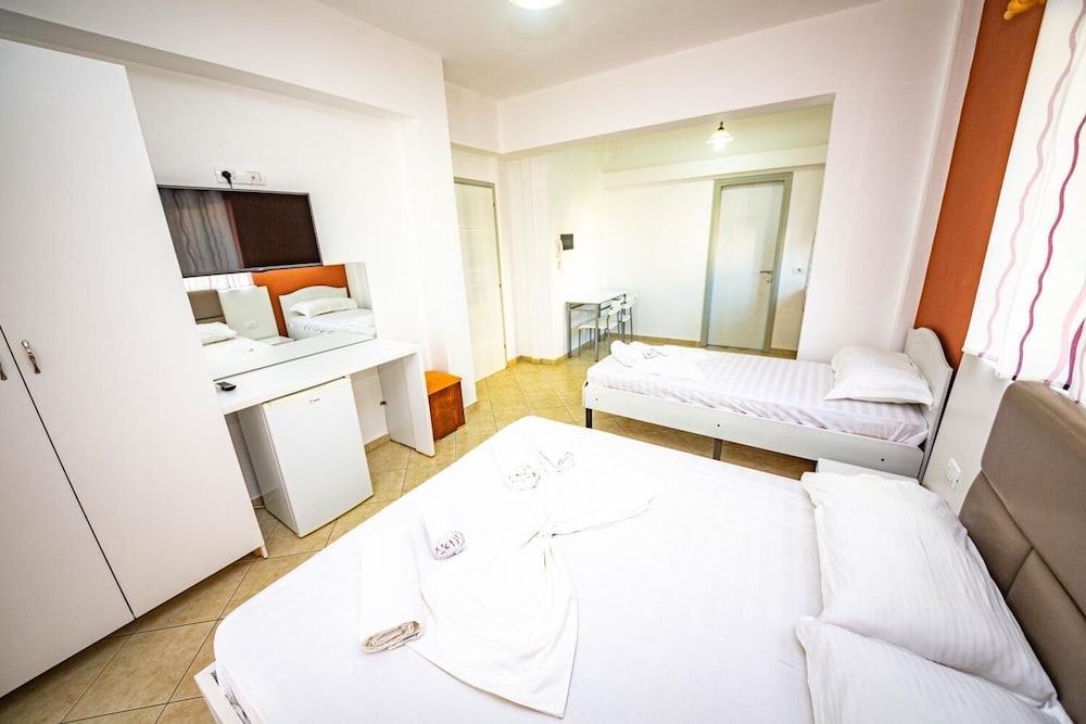 Ideal Aparthotel