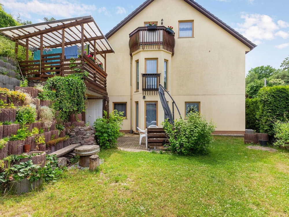 Apartment in Dresden With Swimming Pool