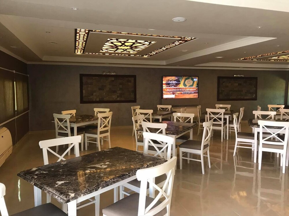Grand Plaza Hotel