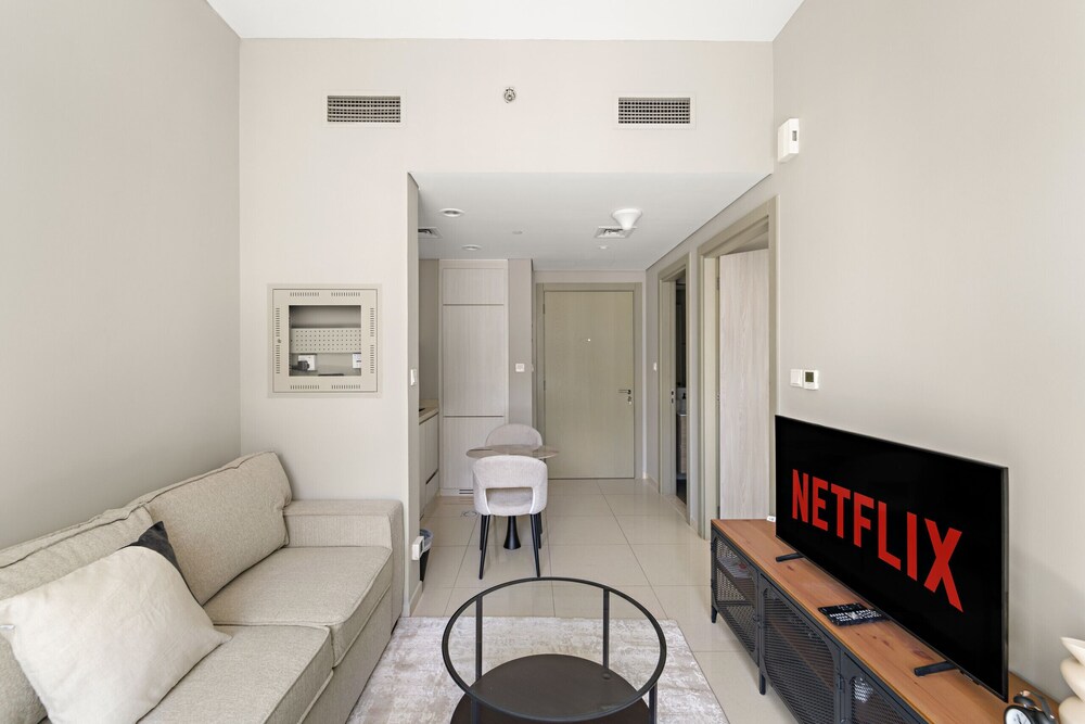 Zada Tower - 2425 1BD