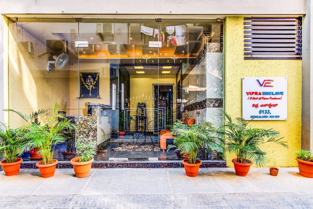 FabHotel Emara Boutique - Near Koramangala