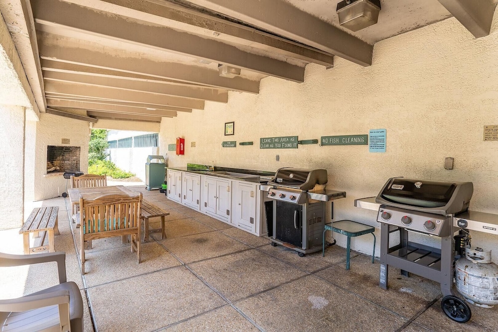 Condo with Resort Access - Great North Island Location