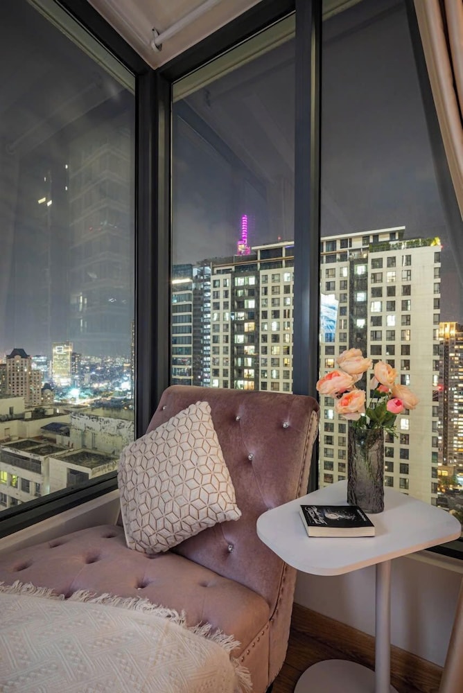 The Sunwah Pearl Residences