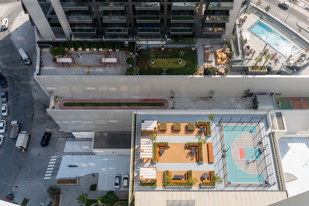 Business Bay Trendy Studio w Pool and Gym